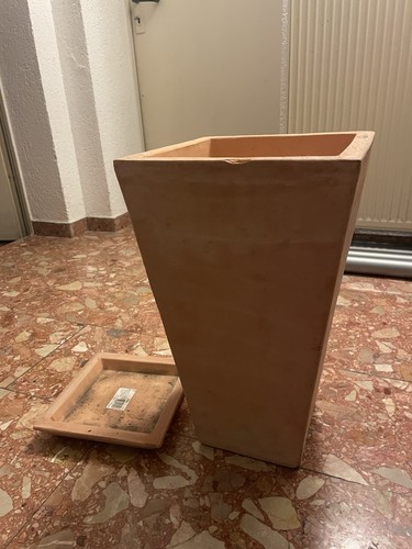 Hohe blumenkübel aus - 2,